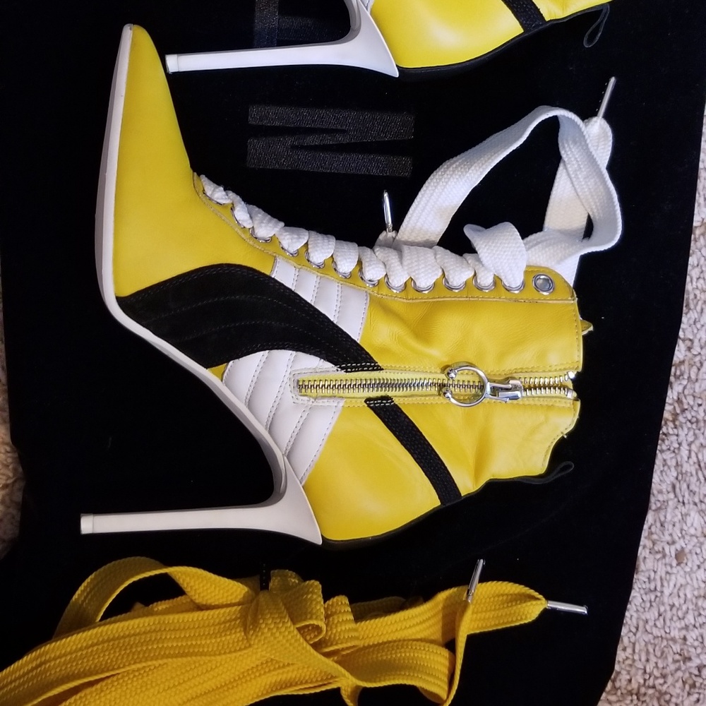 Yellow Fenty X Puma Booties Sz 8
